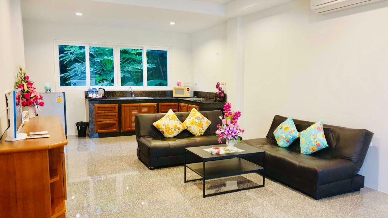 Siray House Aparthotel Phuket Bagian luar foto